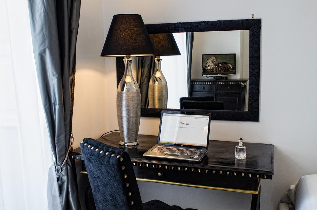 Romance Al Colosseo Chambre photo
